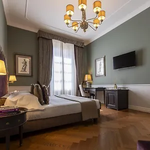 3* מלון Palazzo Roselli Cecconi