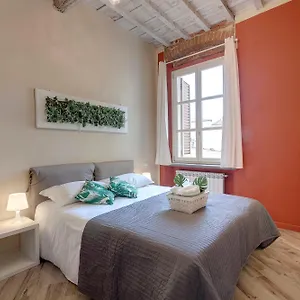 Vertical Garden By Mamo Firenze