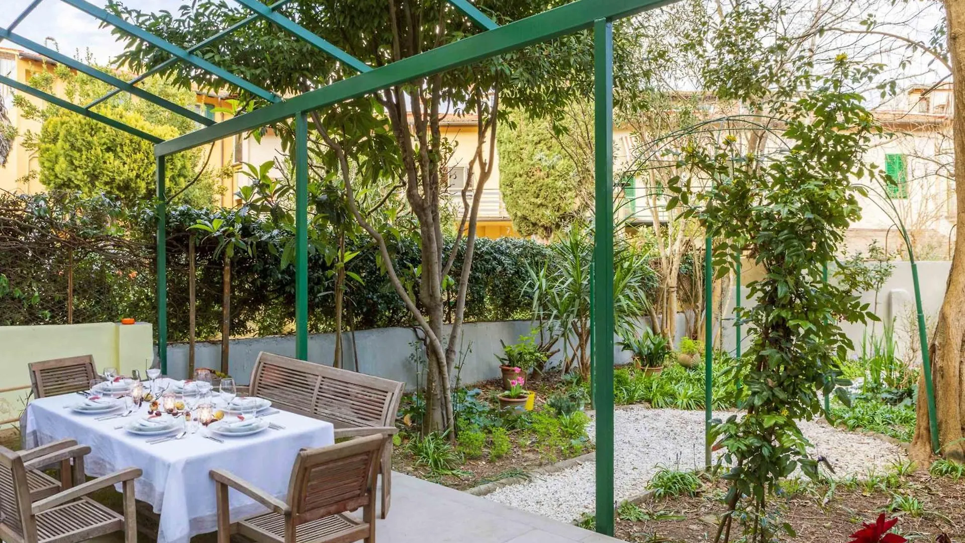 Numero 11 Florence Apartment